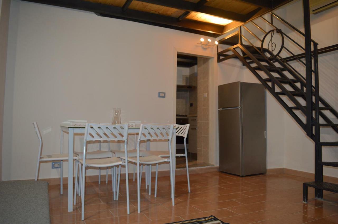 Sikulahouse - Apartment In The City Center Catânia Exterior foto